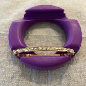 Fifth Avenue hinged bangle with Swarovski rhinestone crystals